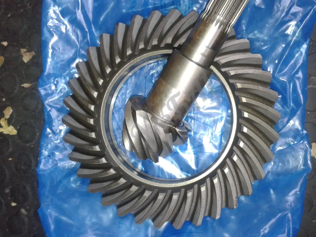 Главная передача-пара 35:8 A904 350 00 39 Спринтер 411cdi